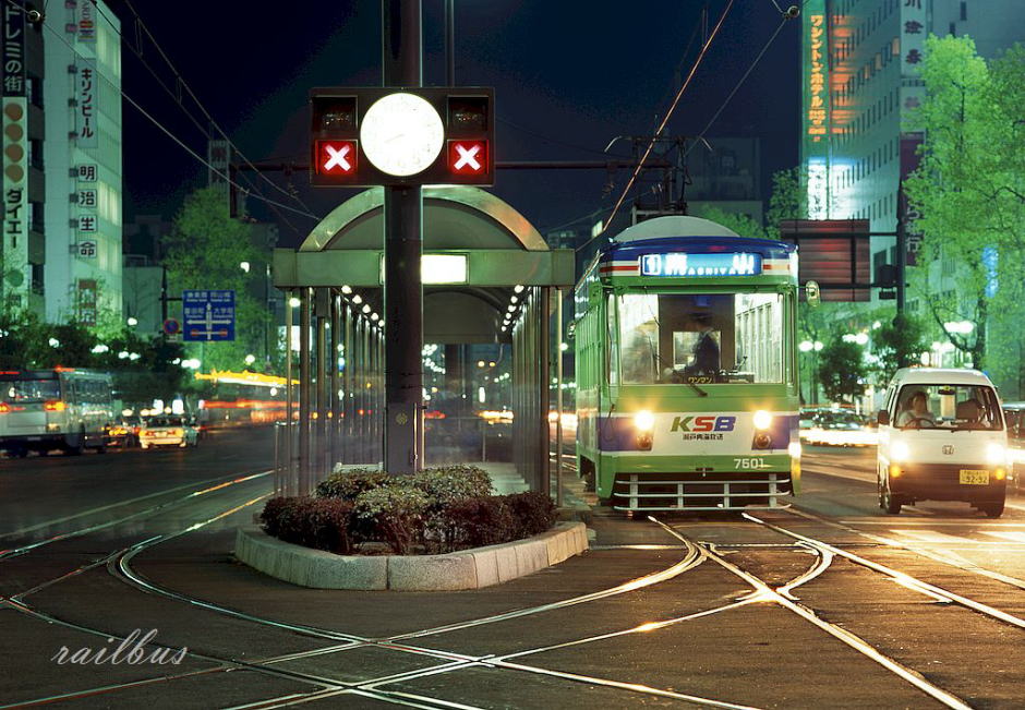岡山電軌岡山駅前夜景1