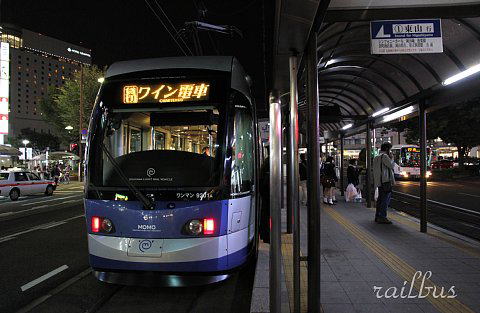 岡山電気軌道岡山駅前ワイン電車
