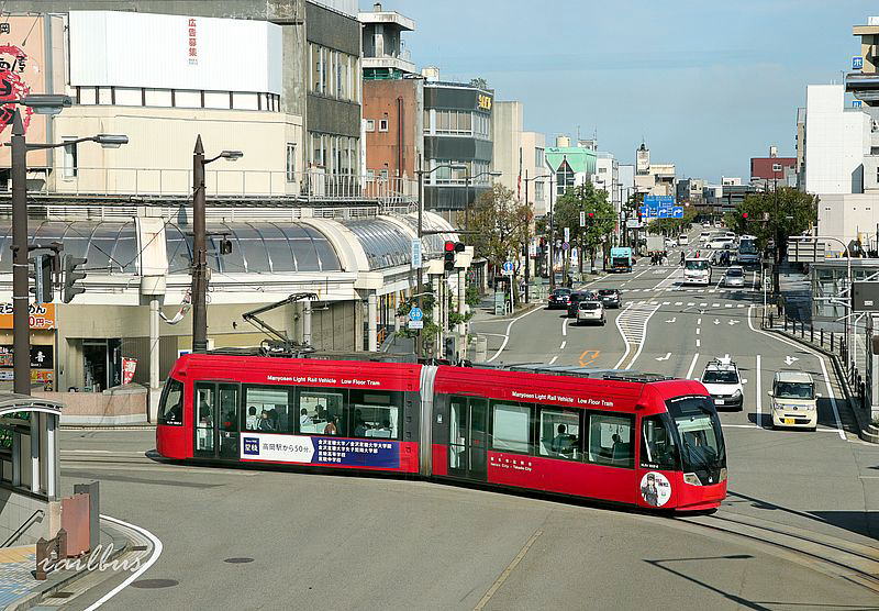 万葉線旧高岡駅前