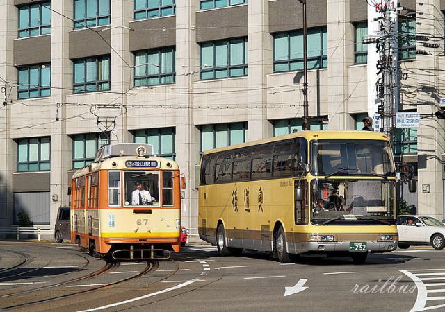 伊予鉄道市内線勝山町