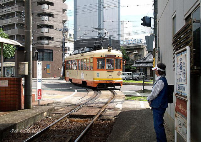 伊予鉄道市内線平和通一丁目