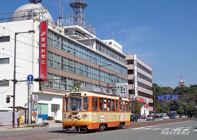 伊予鉄道市内線愛媛新聞社