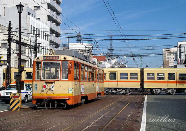 伊予鉄道市内線平面交差