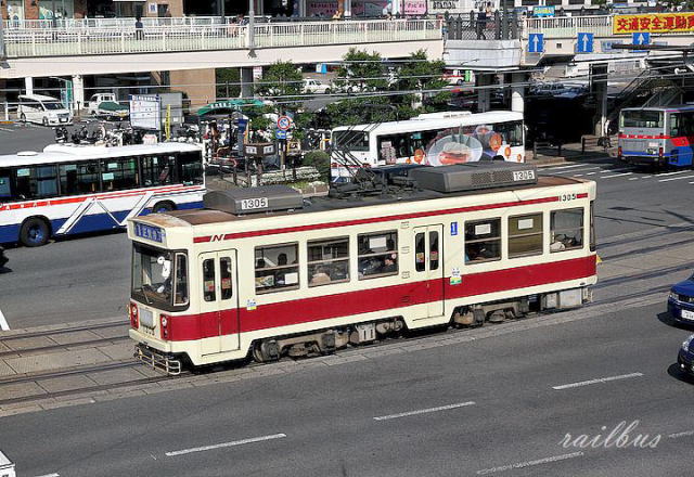 長崎電軌長崎駅前1300形