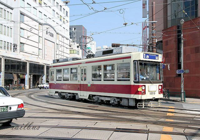 長崎電軌西浜町1200形