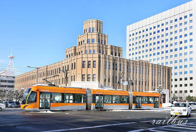 福井鉄道福井地方裁判所
