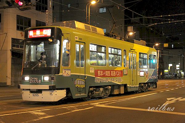 熊本市電辛島町～慶徳校前夜景