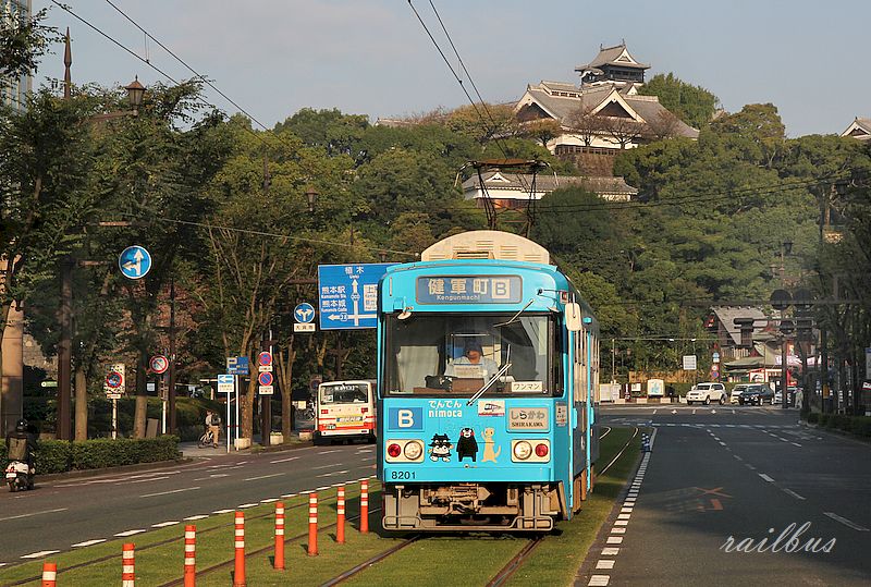 熊本市電通町筋熊本城