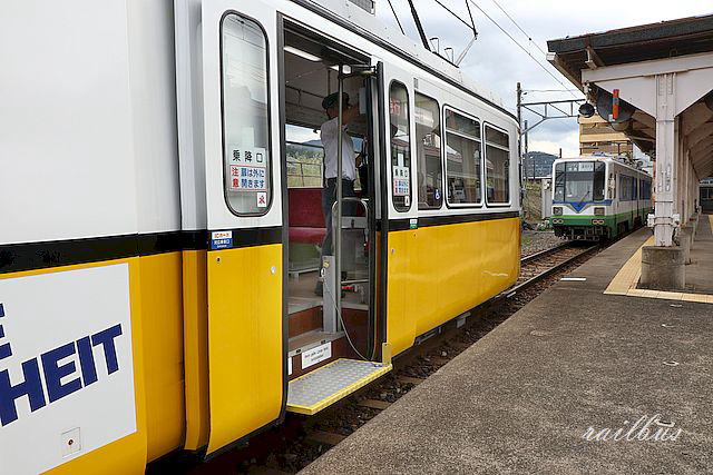 福井鉄道フクラムドア