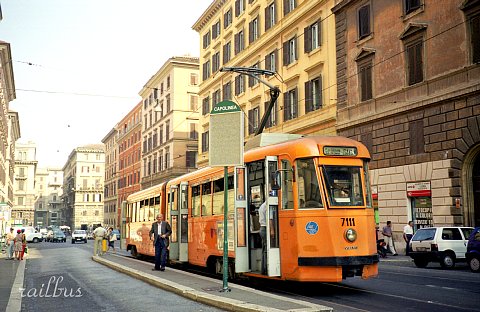 Rome tram