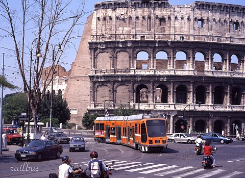 Rome tram