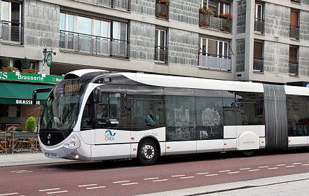 ルーアンの自動運転バス芸術劇場