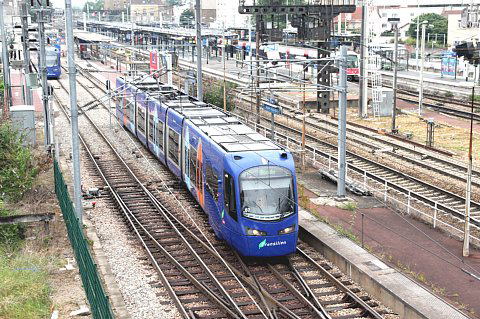 Paris tram T4 Aulnay sous-Bois