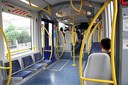 Paris tram T4 Siemens Avanto