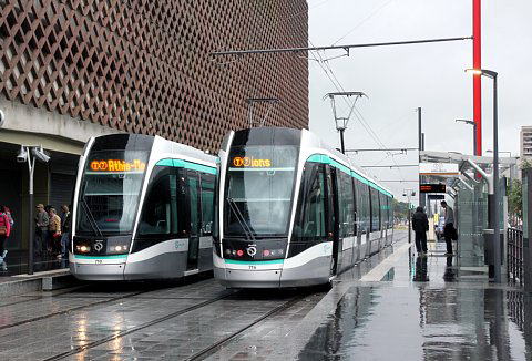 Paris tram T7 Villejuif