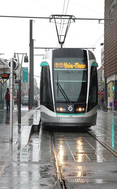 Paris tram T7 Villejuif
