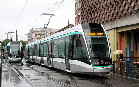 Paris tram T7 Villejuif