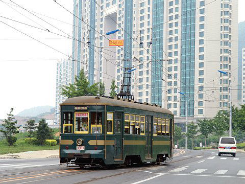 大連市電華楽広場