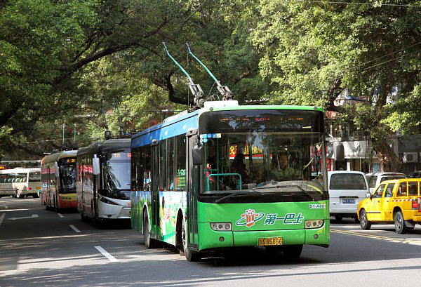 広州のトロリーバス, 盤福路