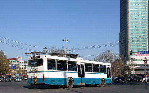 山東省済南市トロリーバス, 青龍橋