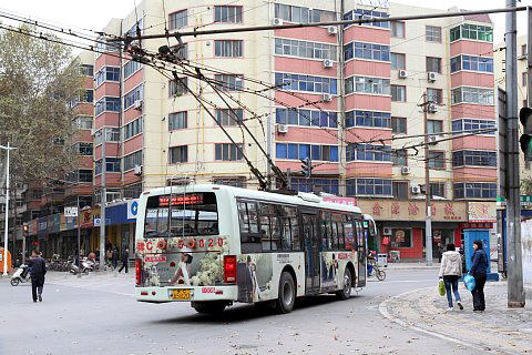 洛陽トロリーバス武漢南路西苑路