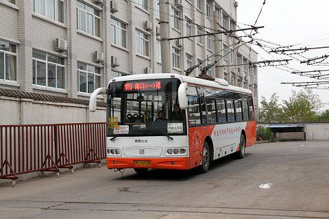 洛陽トロリーバス武漢南路南口車庫