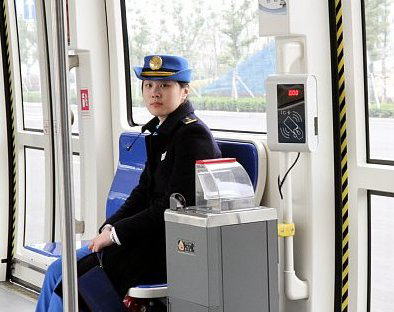 南京河西有軌電車, 車内