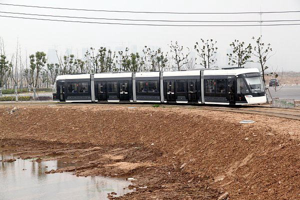 南京河西有軌電車, 秦新路