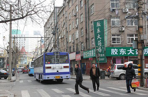 青島トロリーバス、天津路
