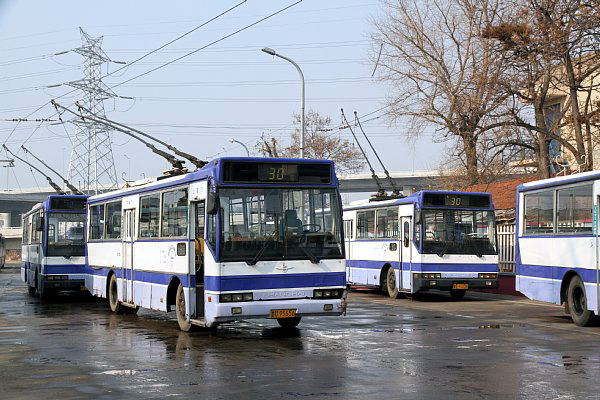 青島トロリーバス、勝利橋車庫