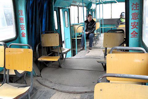 楊庄煤砿トロリーバス, SK562GP車内