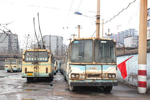 太原トロリーバス、官地煤砿線連接車