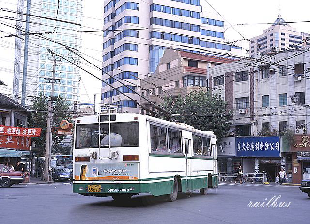 上海トロリーバス[19]路北京路西蔵路