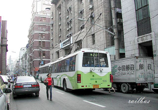 上海トロリーバス[20]路九江路外灘