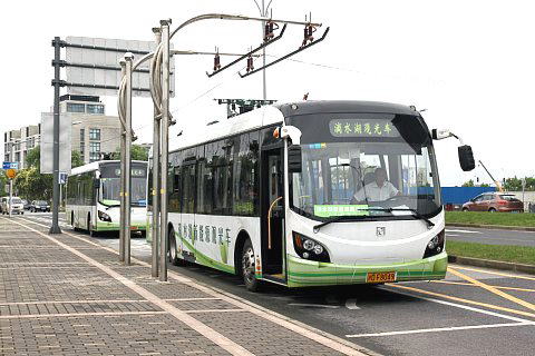 滴水湖スーパーキャパシターバス