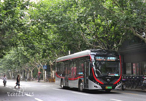 上海[1251]路茅台路