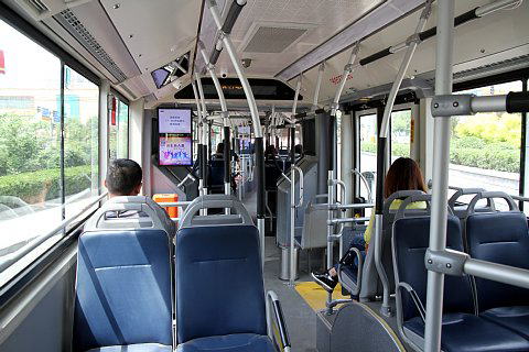 北京BRT2号線、車内