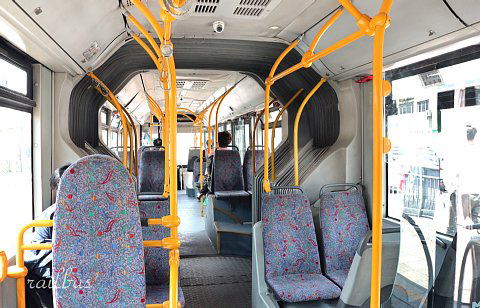大連BRT1車内