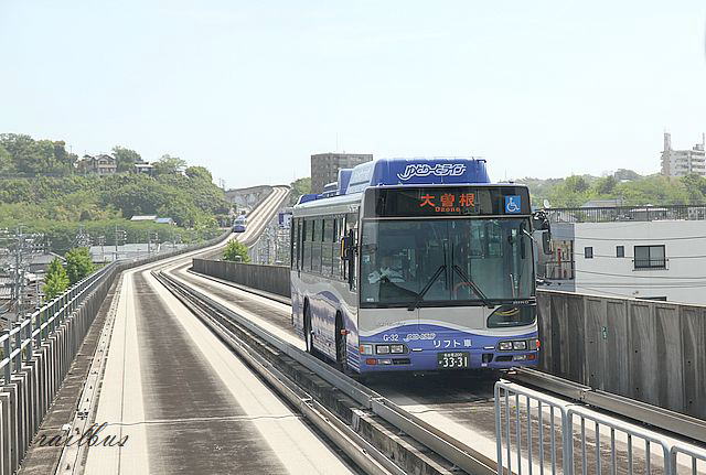名古屋ガイドウェイバス川村