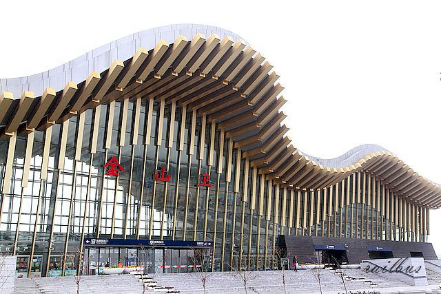 上海金山鉄路金山衛駅舎